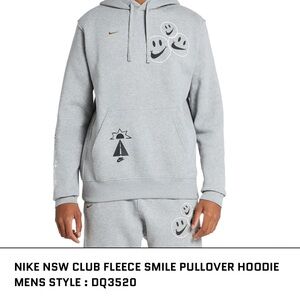 Men’s Nike Sweatshirt